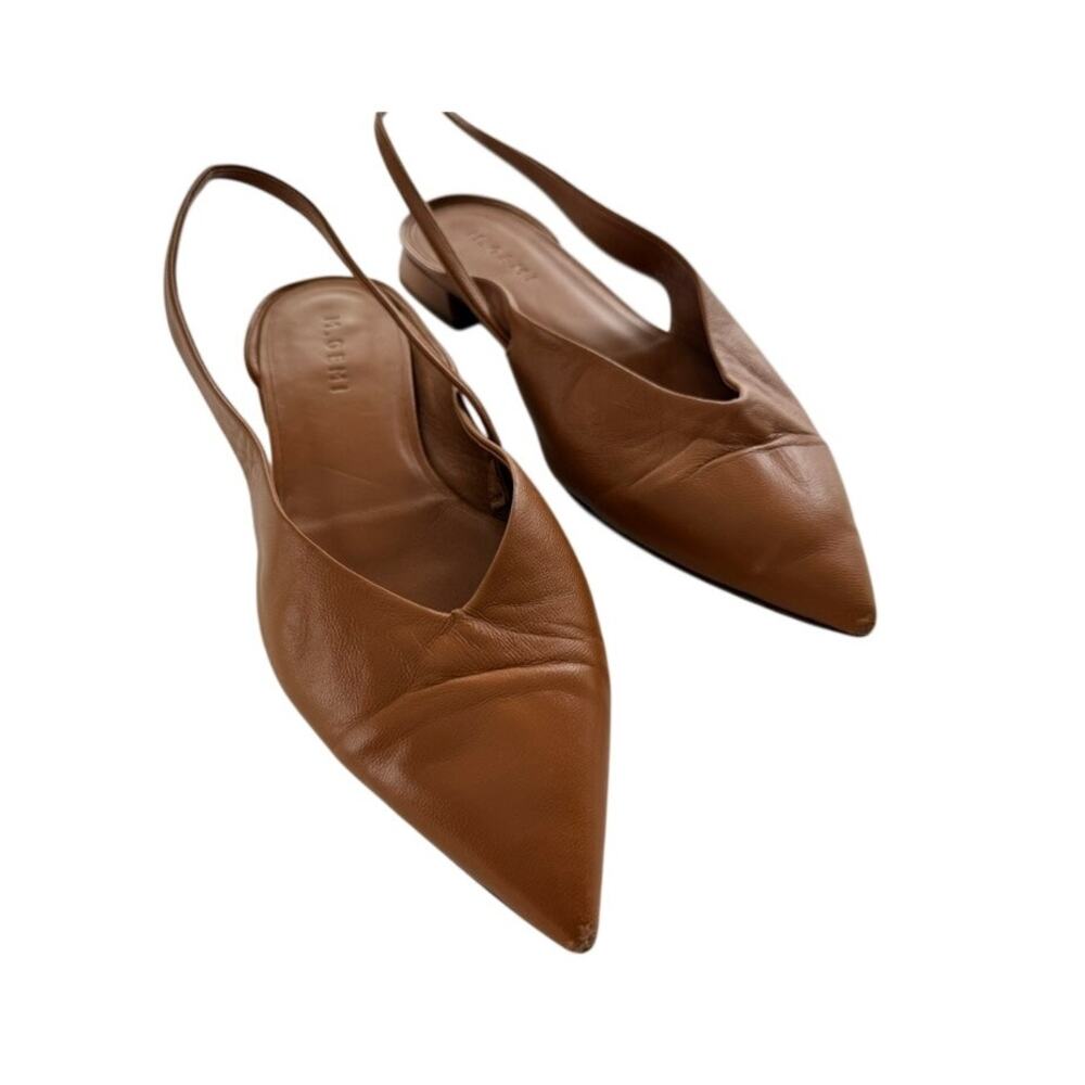 M. Gemi Rosanna Slingbacks Natural Camel Tan Leather Size 40 Flat Point Toe